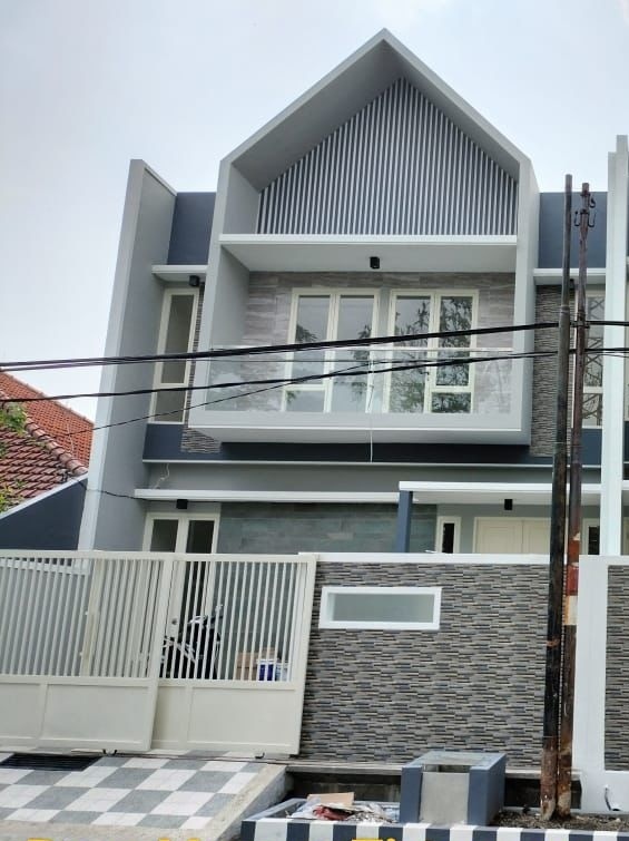 Dijual Rumah Baru di Surabaya Timur - Image 1