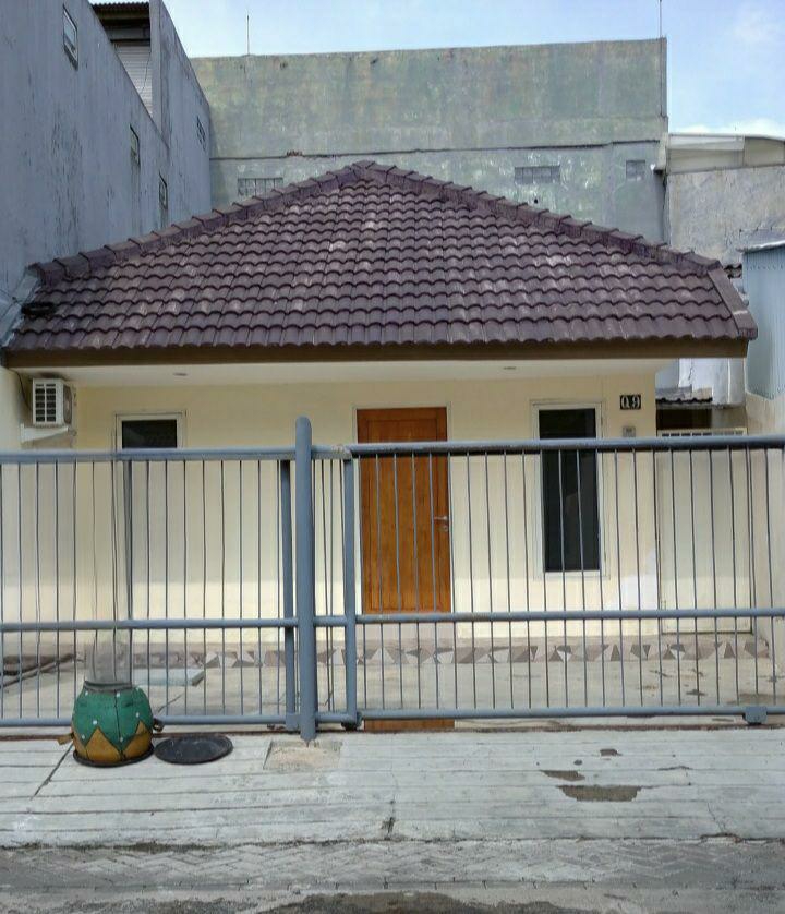 Rumah siap huni bebas banjir Darmo Indah Timur Surabaya - Image 1
