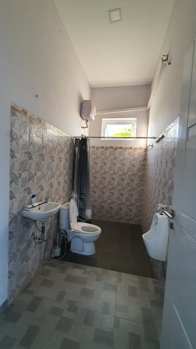 Dijual Rumah Mewah Valencia Garden Sidoarjo - Thumbnail 2