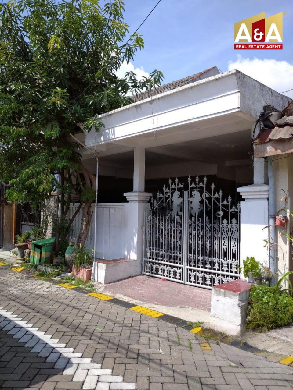 Dijual Rumah Gunung Sari Indah Kedurus Surabaya Selatan - Image 1