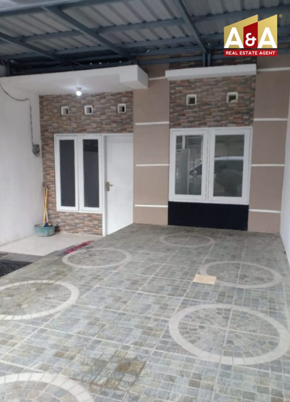 Disewakan Rumah Gunung Anyar Emas Surabaya Timur - Image 1