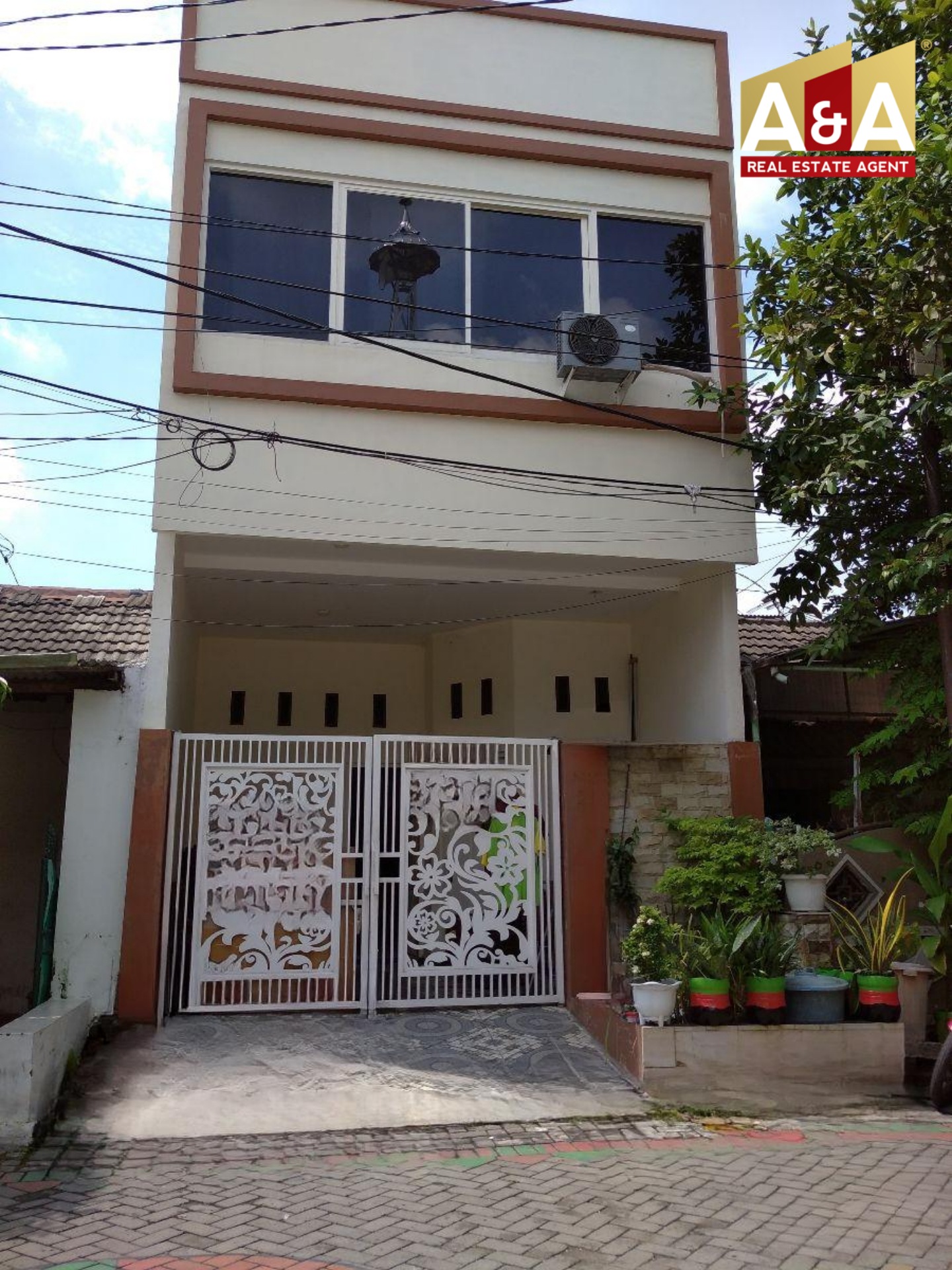 Dijual Rumah Siap Huni Baru Renov Perum Gunung Sari Indah Surabaya Selatan - Image 1