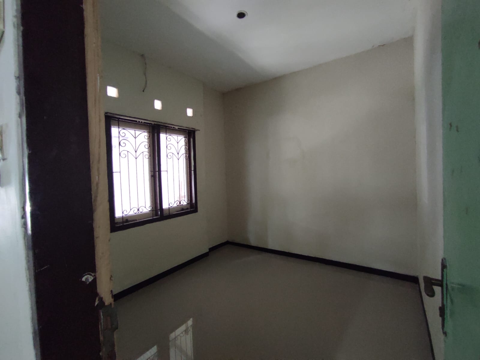 Dijual Rumah Minimalis dan Strategis di Puri Indah Sidoarjo - Thumbnail 4