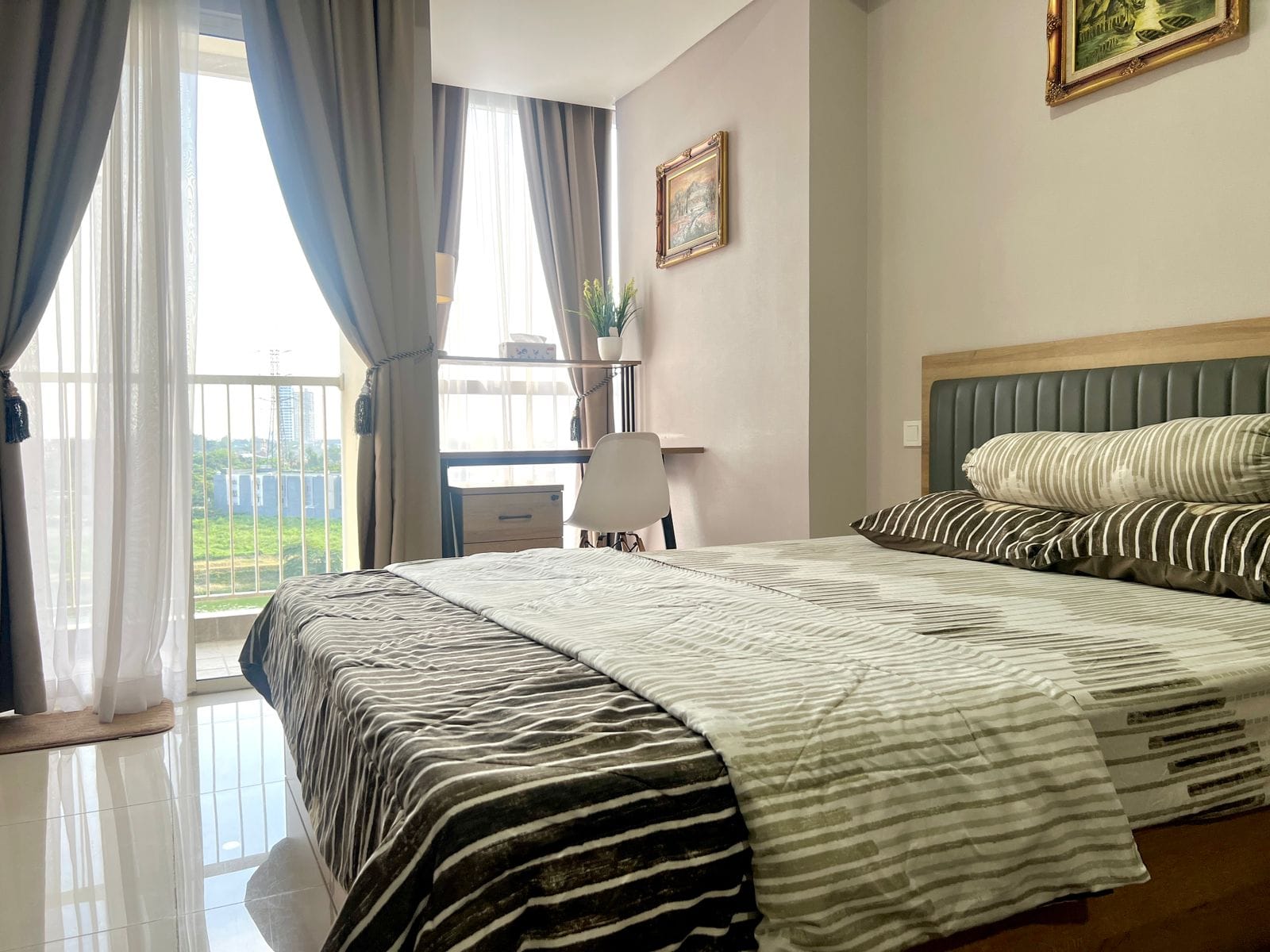 Dijual Apartement Full Furnished dan Strategis Lokasi di Tangerang - Image 1