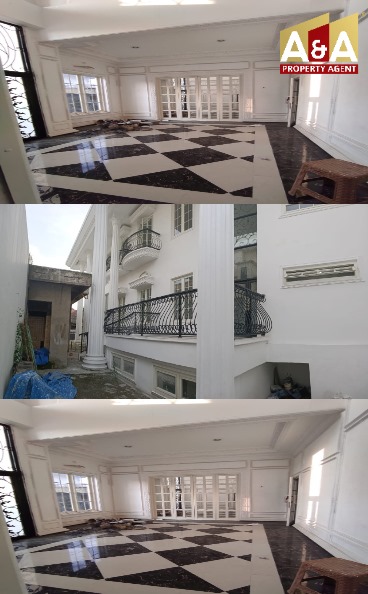 Dijual Rumah Klasik Gayungsari Wilayah Surabaya Selatan - Image 1