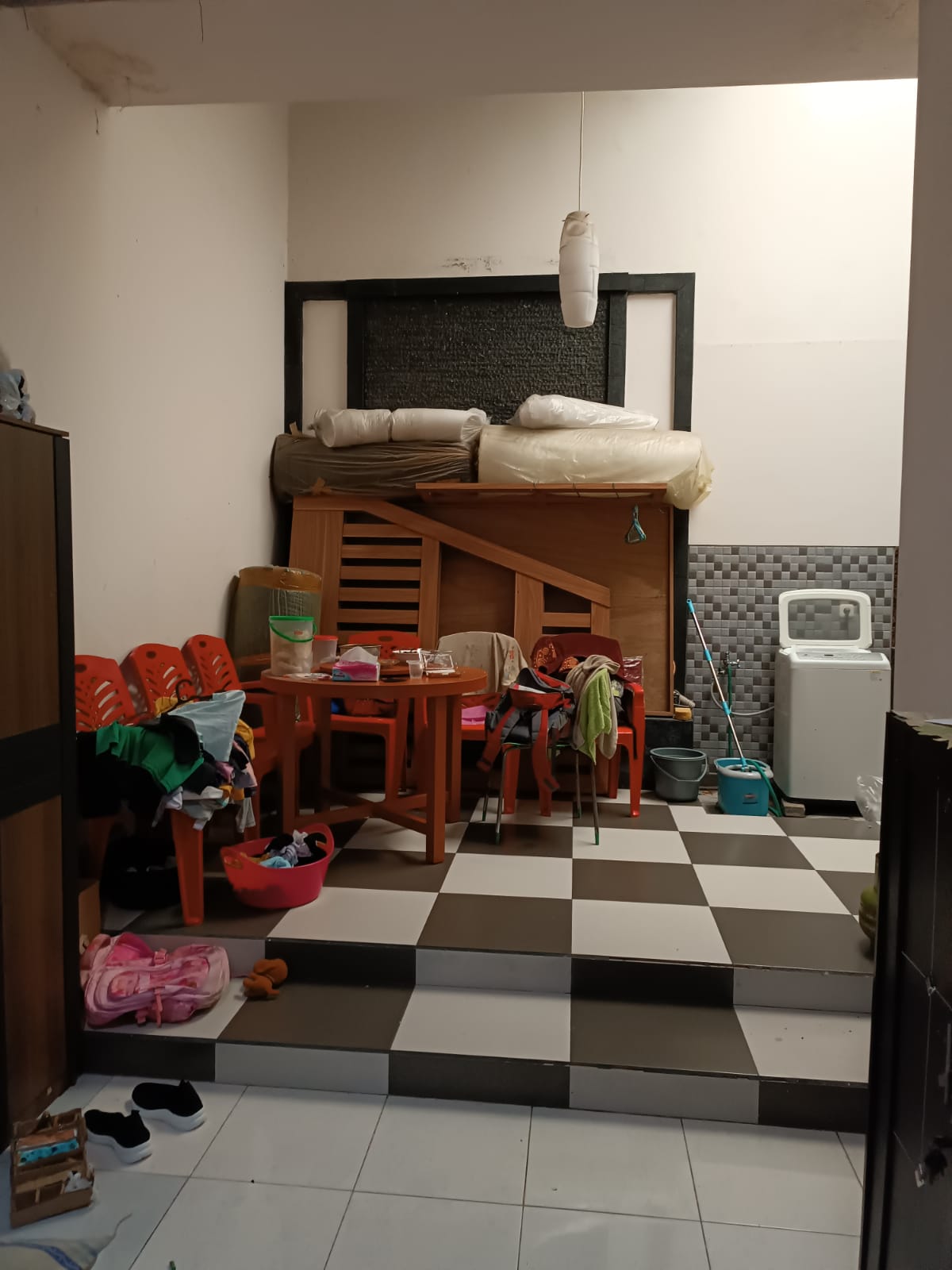 Dijual Rumah Strategis di Raya Nusantara Tropodo Sidoarjo - Thumbnail 4