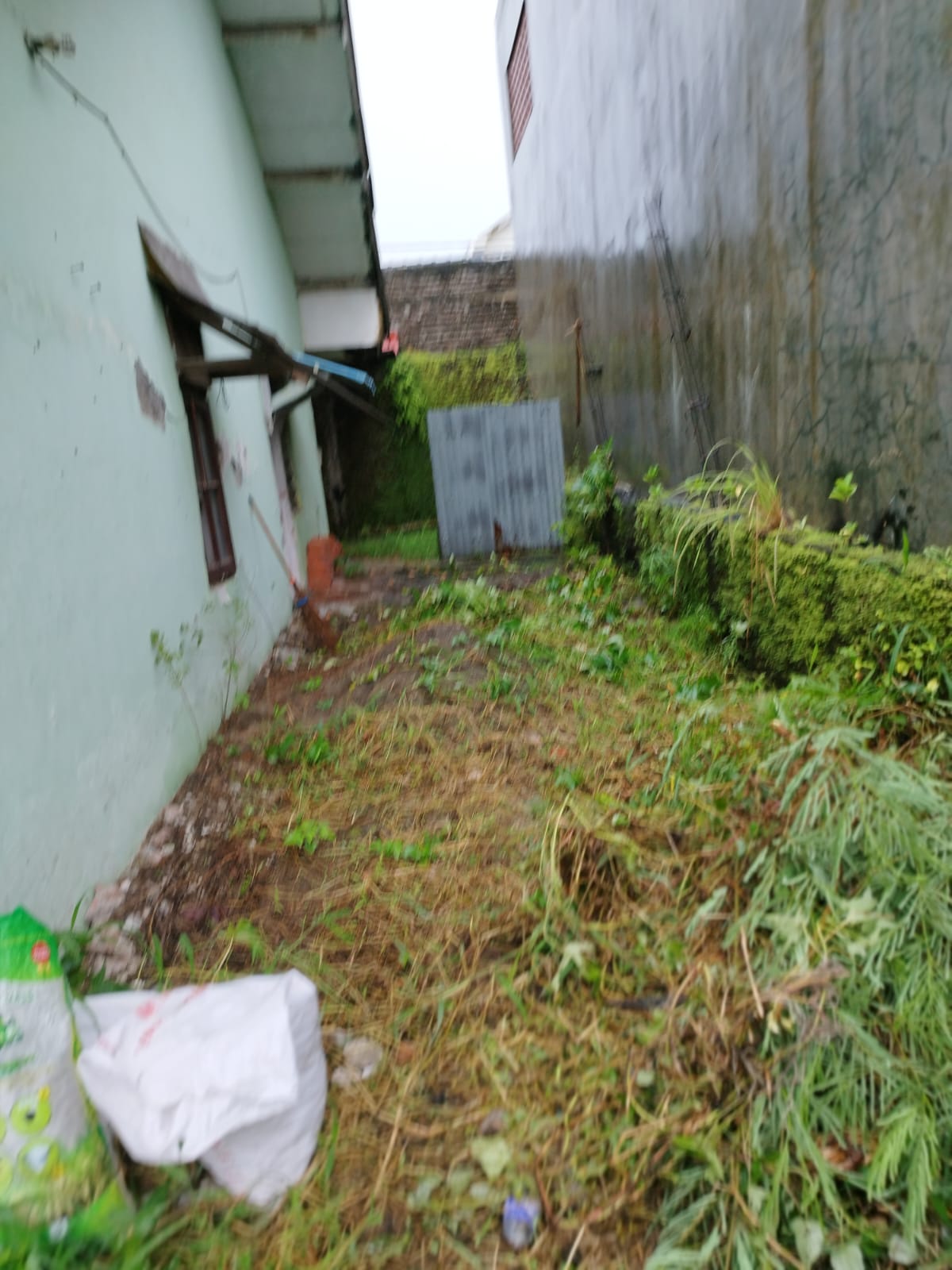 Dijual Rumah Hitung Tanah di Pondok Maritim Surabaya Selatan - Thumbnail 2