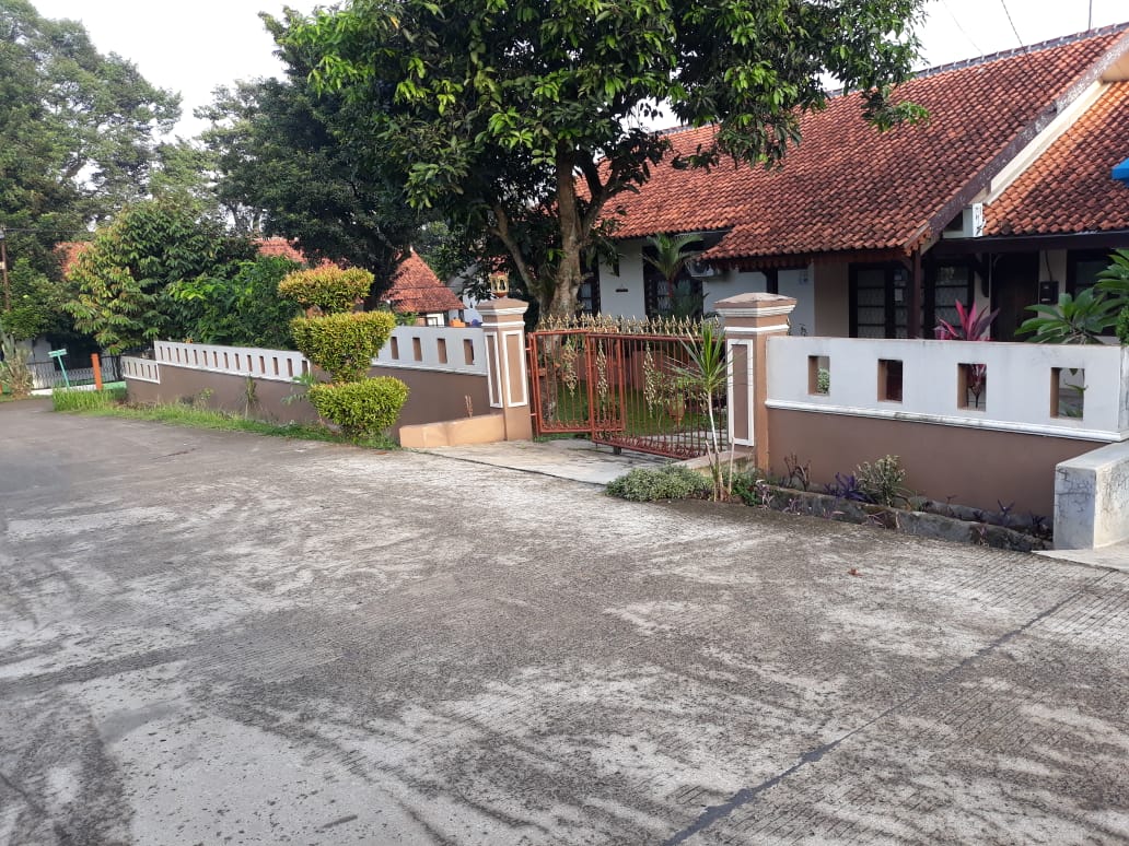 DIJUAL RUMAH LOKASI SAWANGAN DEPOK - Image 1