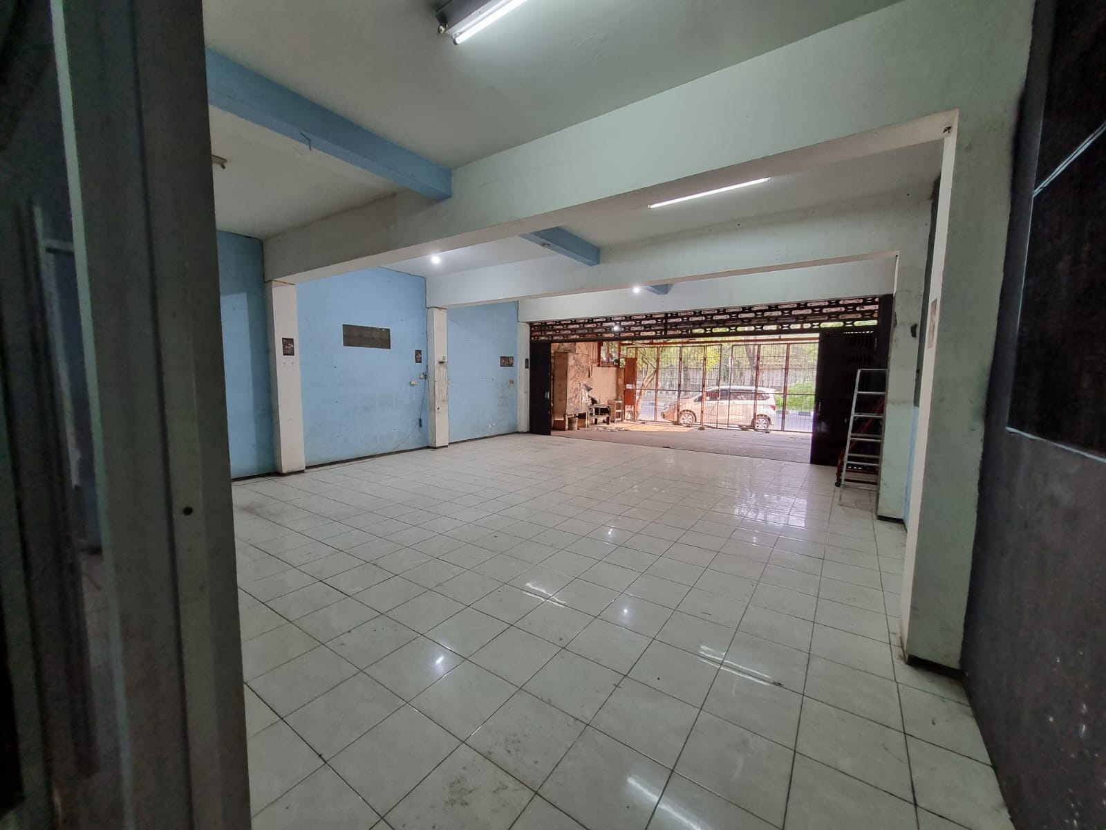 Disewakan Ruko 4 lantai Raya Kupang Jaya Surabaya Barat - Thumbnail 2