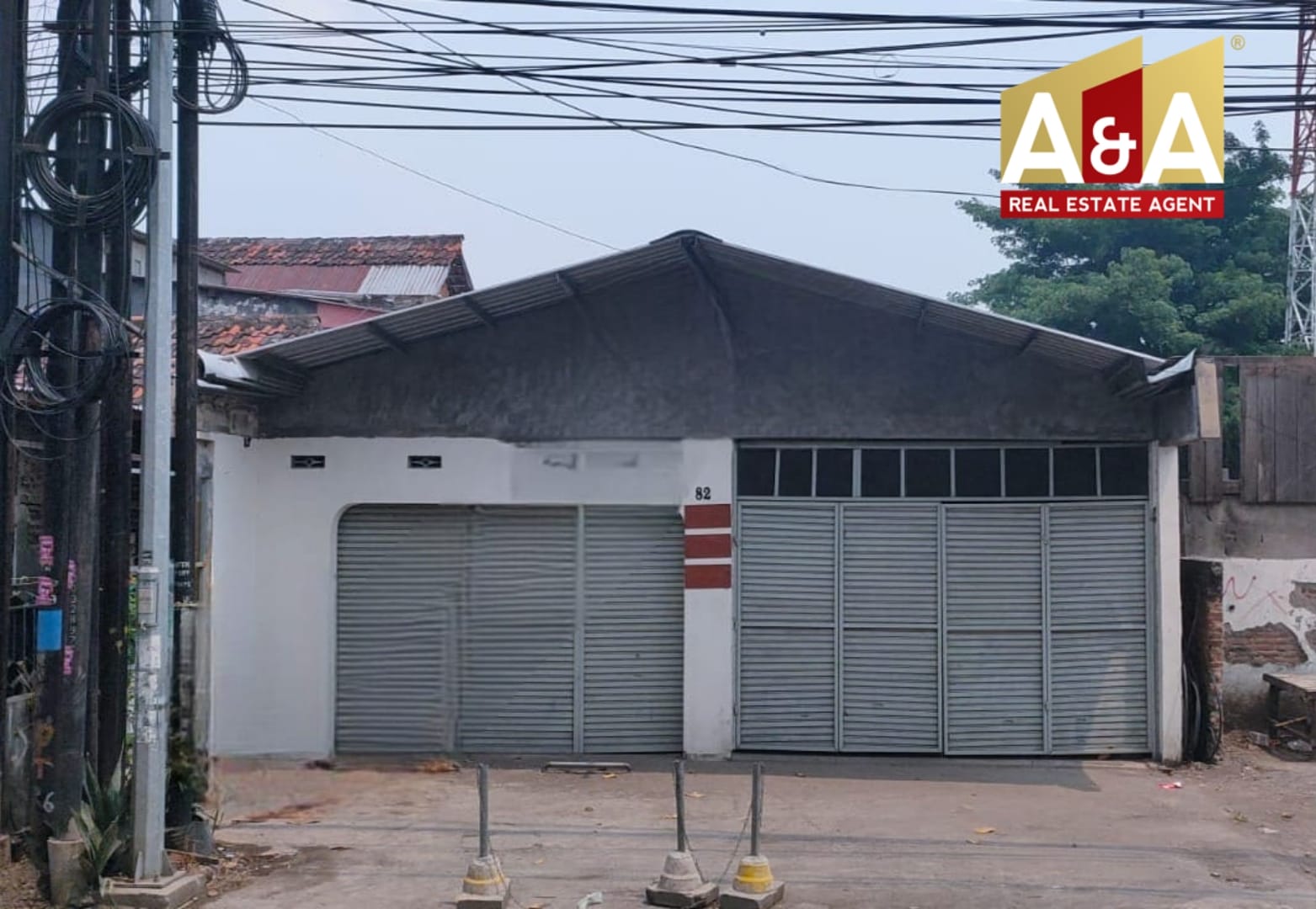 Disewakan Rumah Surabaya Barat Raya Manukan Kulon - Image 1
