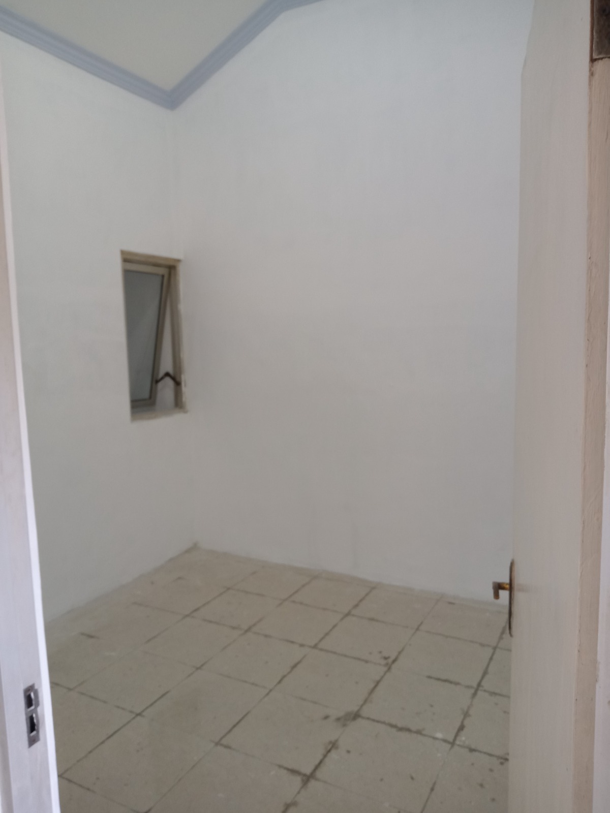 Dijual Rumah Minimalis Perum Graha Surya Nata Wilayah Surabaya Barat - Thumbnail 2