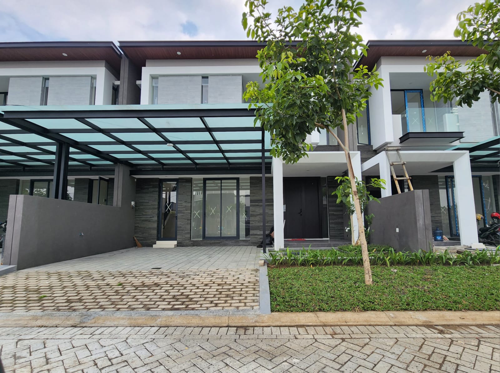 Dijual Rumah Baru Minimalis Woodland Citraland Surabaya Barat - Image 1