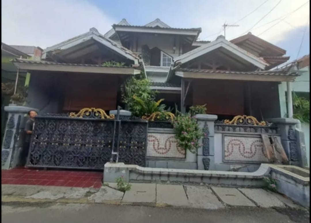 DIJUAL RUMAH LOKASI CAKUNG JAKARTA TIMUR - Image 1