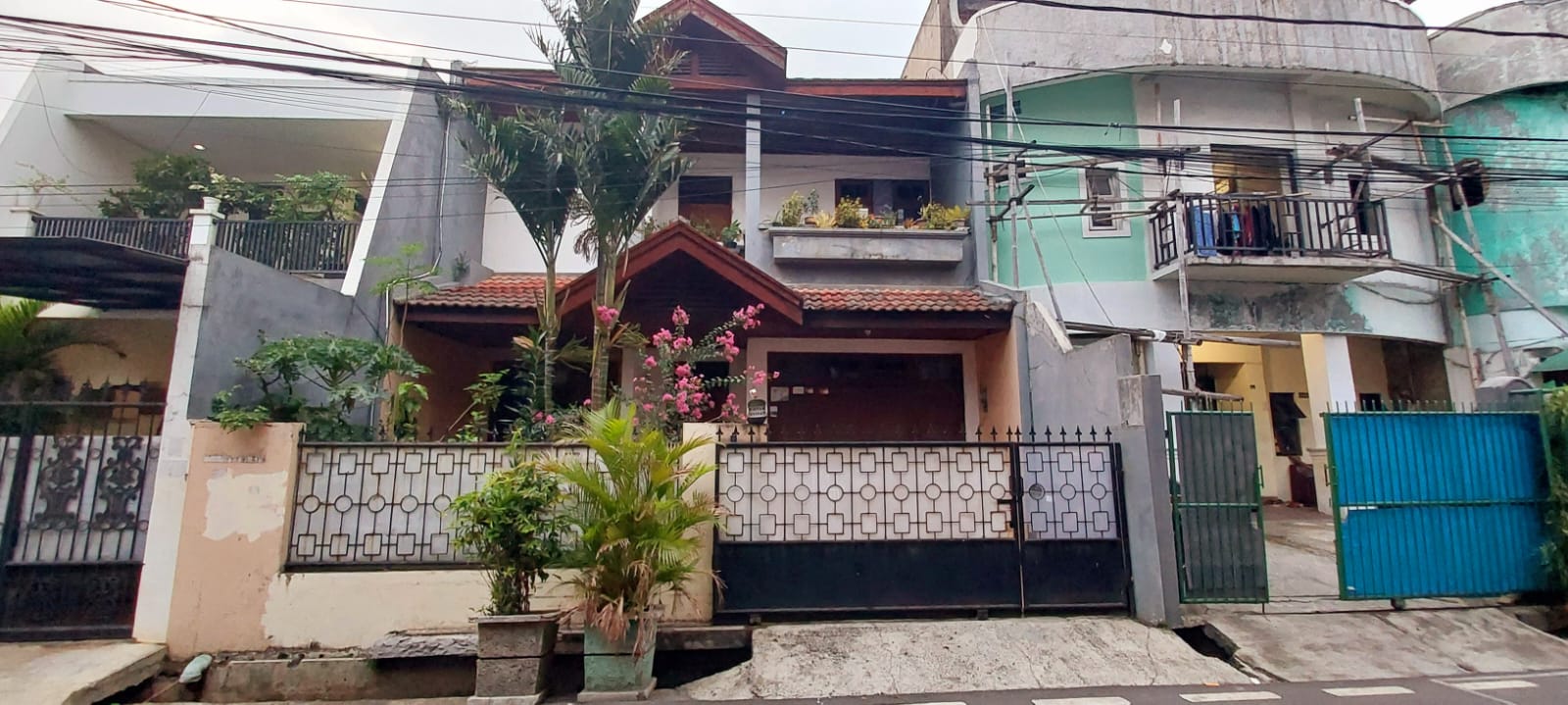 DIJUAL RUMAH LOKASI JAKARTA PUSAT - Image 1
