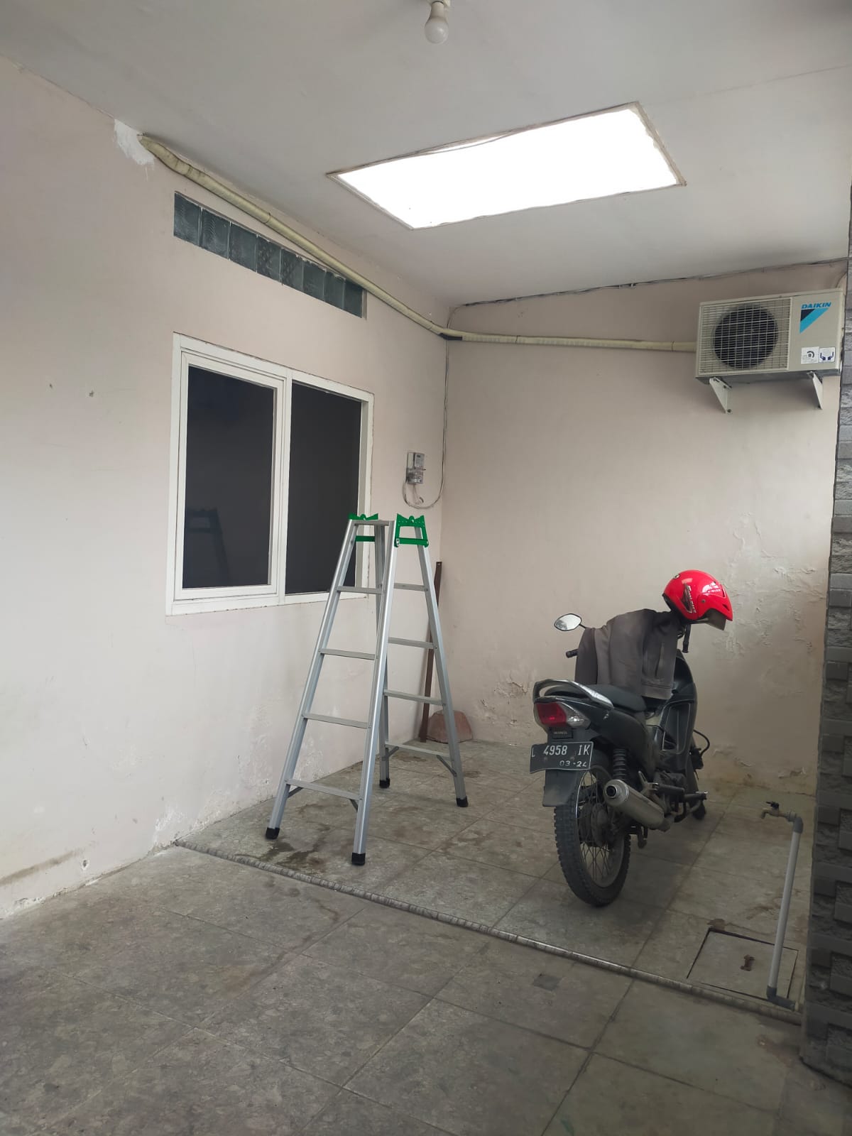 Dijual Cepat Rumah Siap Huni Tengger Kandangan Surabaya Barat - Thumbnail 4