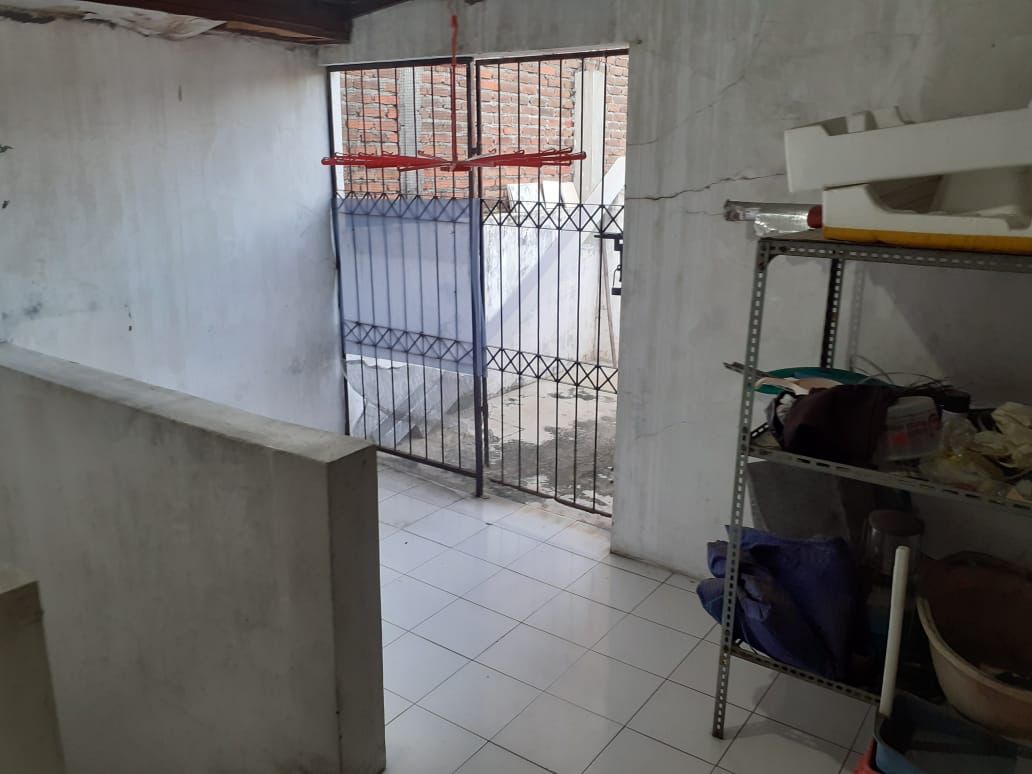 Dijual Rumah Siap Huni dan Strategis di Rungkut Menanggal Wilayah Surabaya Timur - Thumbnail 4