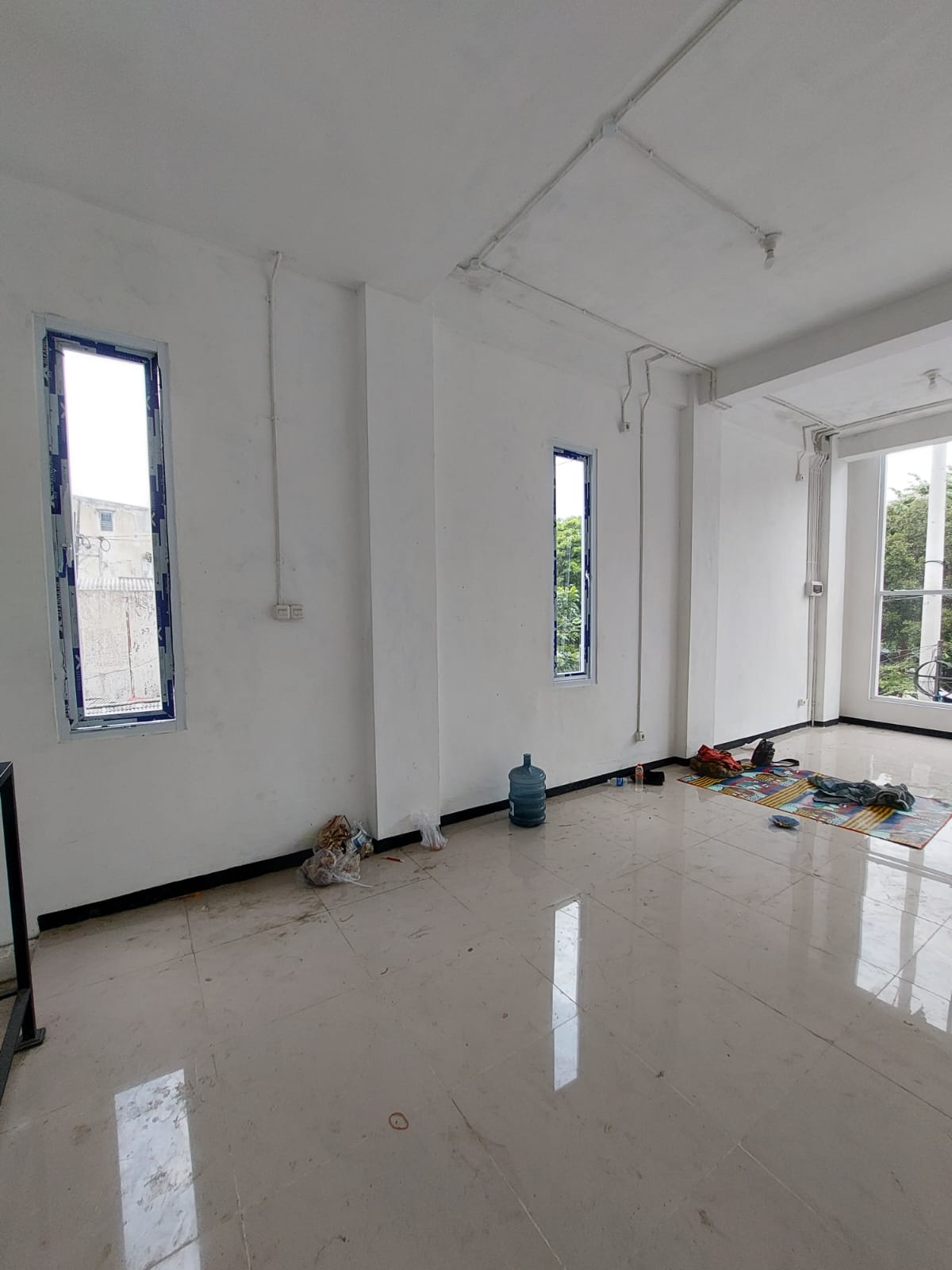 Dijual Ruko Raya Nginden Wilayah Surabaya Timur - Image 1