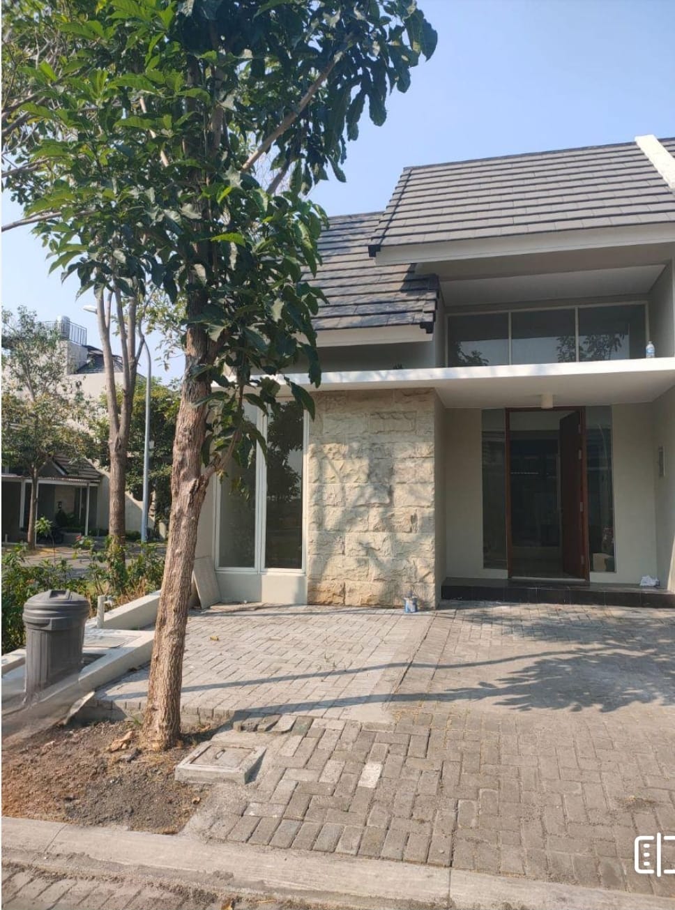 Dijual Rumah Minimalis Murah dan Strategis di Northwest Citraland Utara Surabaya Barat - Thumbnail 4