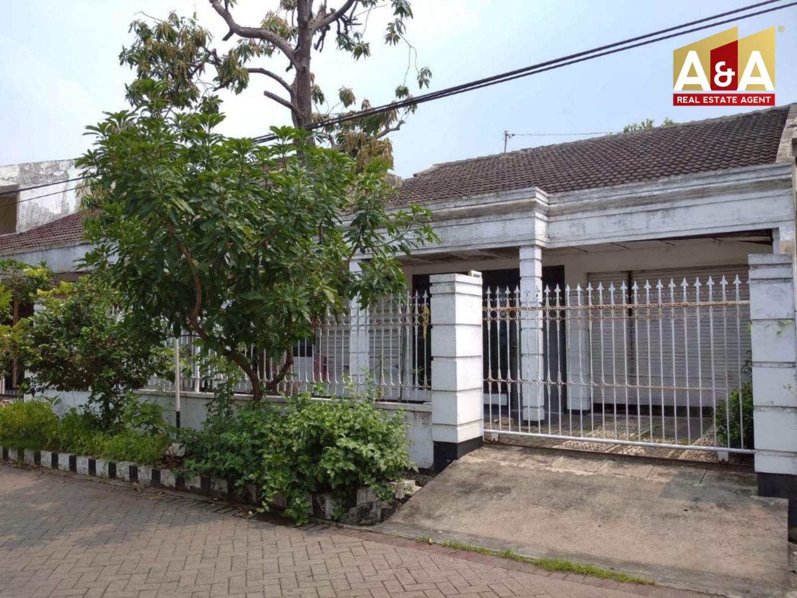 Dijual Rumah Strategis Gunung Anyar Harapan Surabaya Timur - Image 1