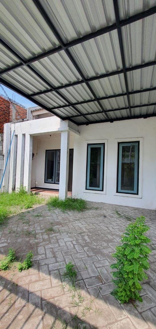 Dijual/disewakan Rumah Siap Huni Lokasi Strategis Puri Citra Rungkut Surabaya Timur - Thumbnail 3
