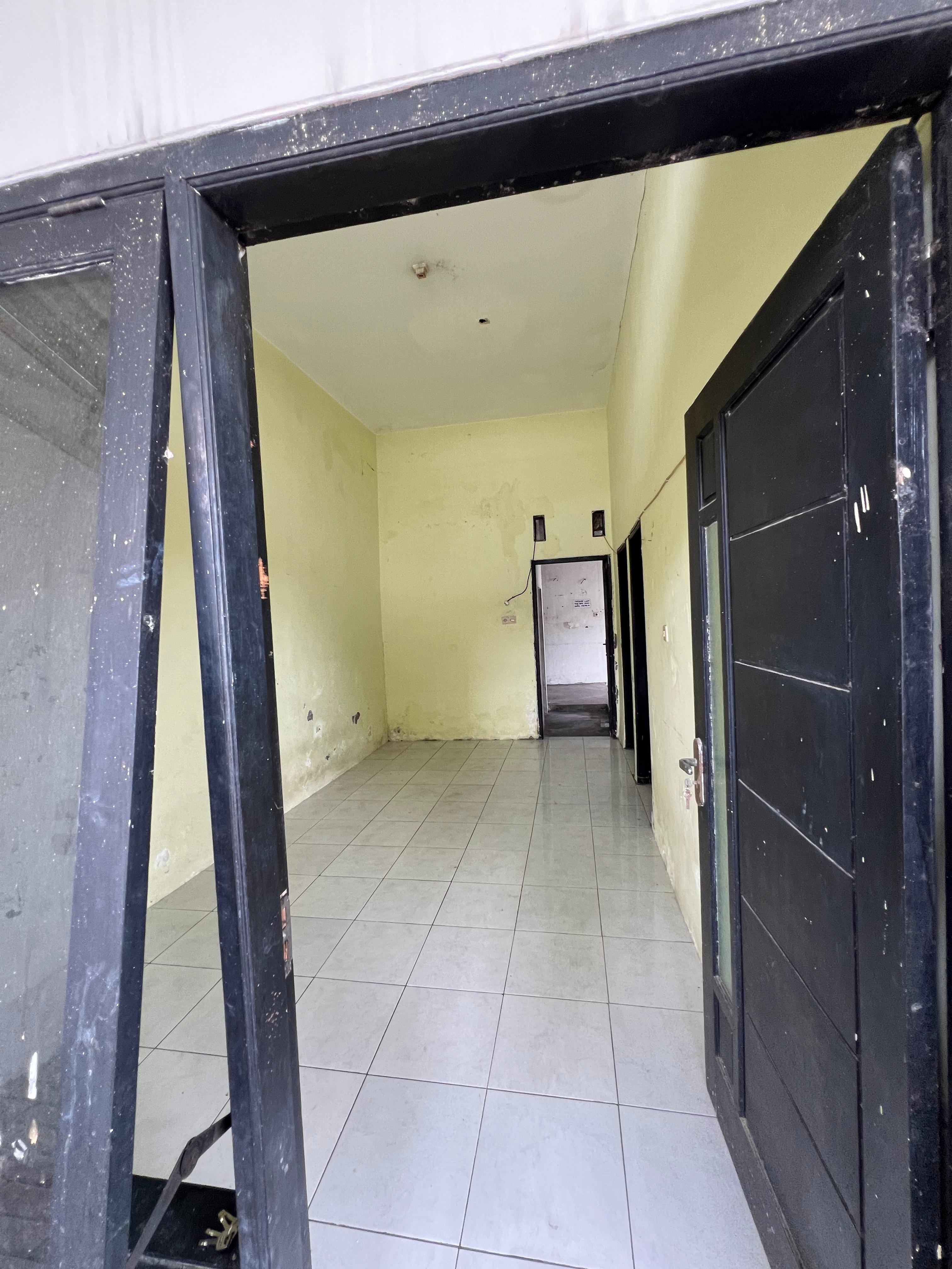 Dijual Rumah Murah Perum Griya Surabaya Wilayah Surabaya Barat - Thumbnail 2