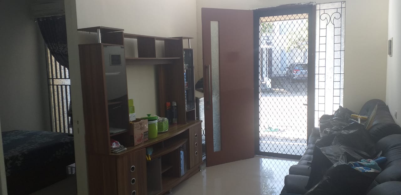 Dijual Rumah Layak Huni Wilayah Citraland Surabaya Barat - Thumbnail 4