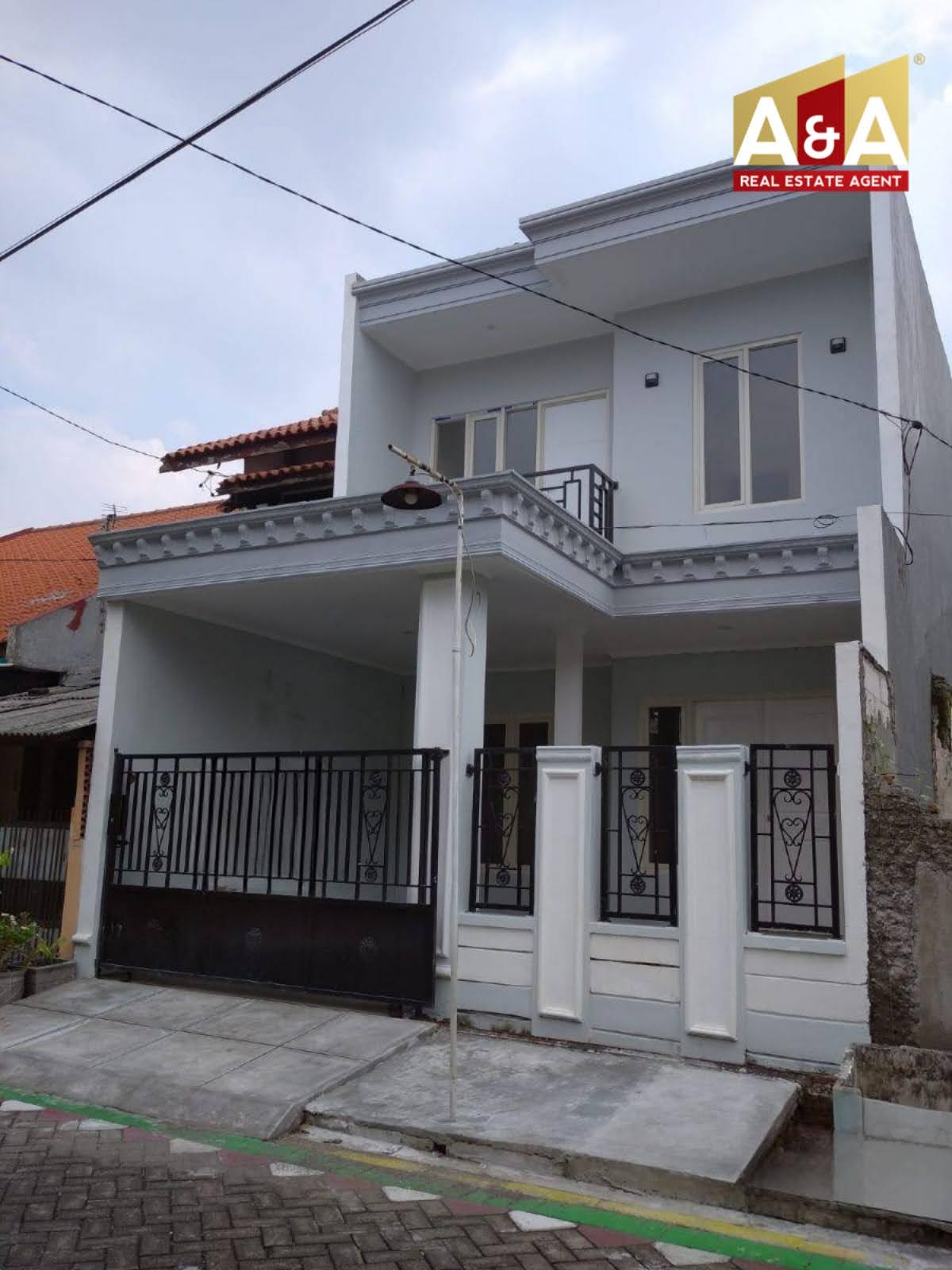 Dijual Rumah Baru Lokasi Strategis Rungkut Menanggal Surabaya Timur - Image 1