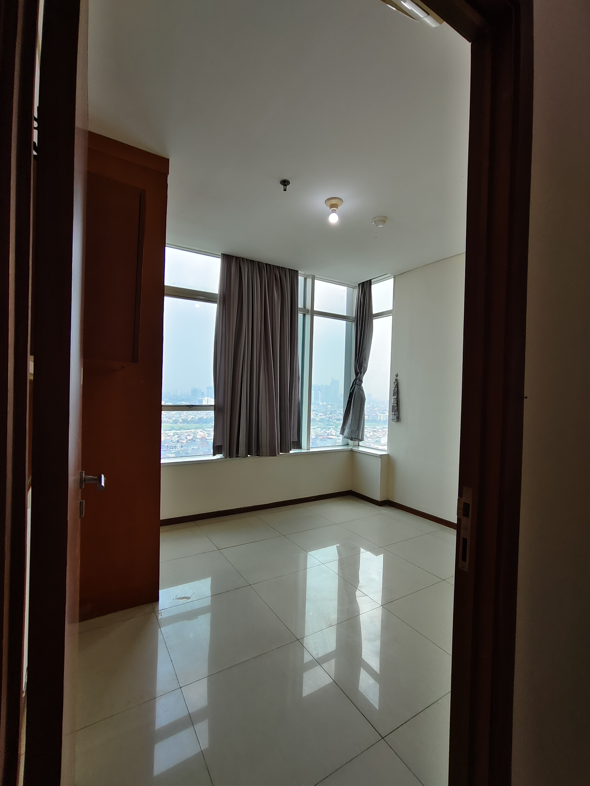Dijual Apartment Thamrin Residence 2 BR di Jakarta Pusat - Thumbnail 2
