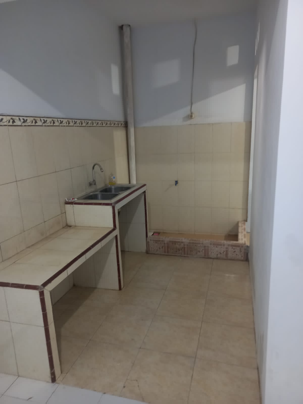 Dijual Rumah Bukit Citra Darmo Surabaya Barat - Thumbnail 3