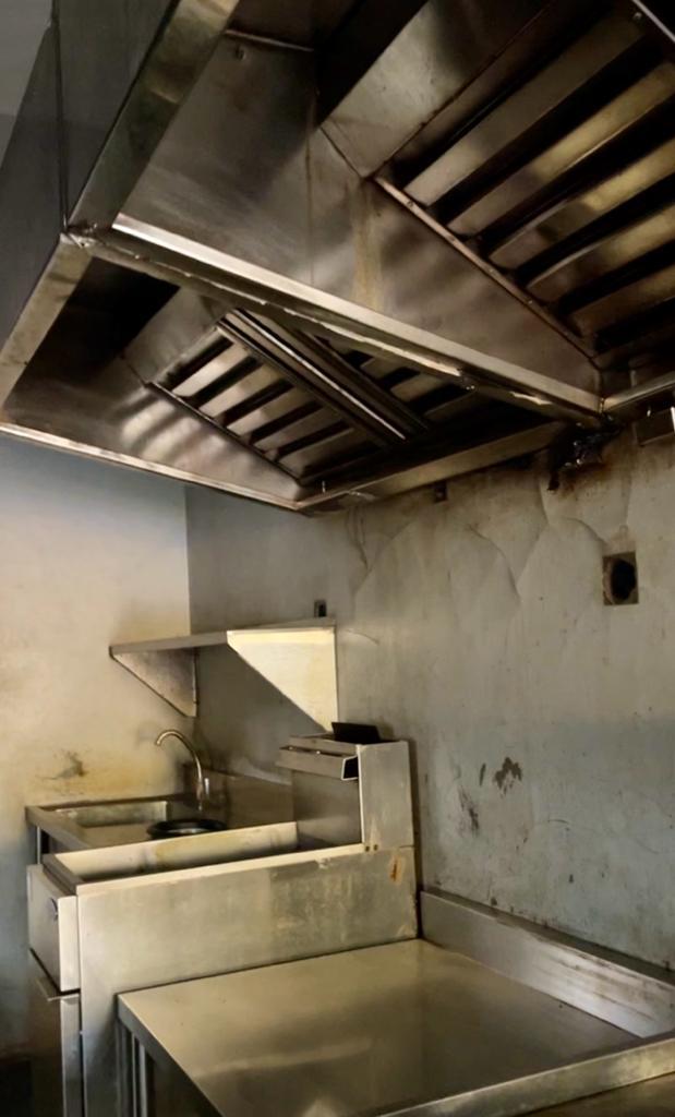 Dijual/disewakan Cafe Siap Pakai di Kavling DPR Tengah Kota Sidoarjo - Thumbnail 3