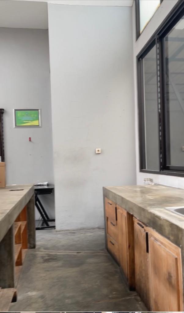 Dijual/disewakan Cafe Siap Pakai di Kavling DPR Tengah Kota Sidoarjo - Thumbnail 3