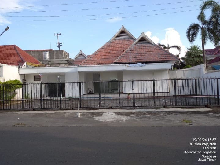 Disewakan Rumah Usaha Strategis Di Pusat Kota Surabaya Pusat - Image 1
