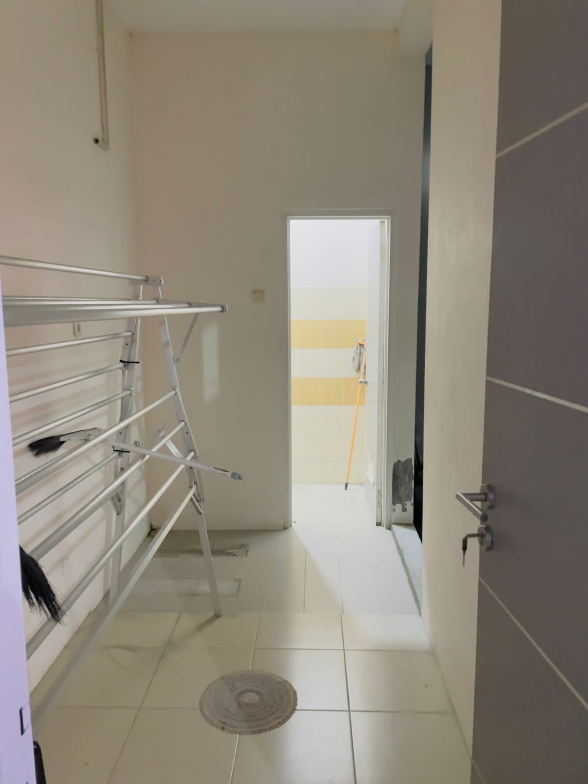 Disewakan Rumah Bagus Strategis Sukolilo Wilayah Surabaya Timur - Thumbnail 3