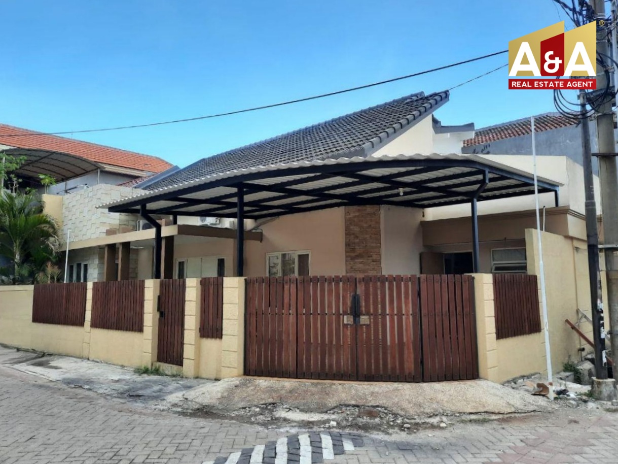 Dijual Rumah Cantik dan Terawat Taman Pondok Indah Surabaya Barat - Image 1