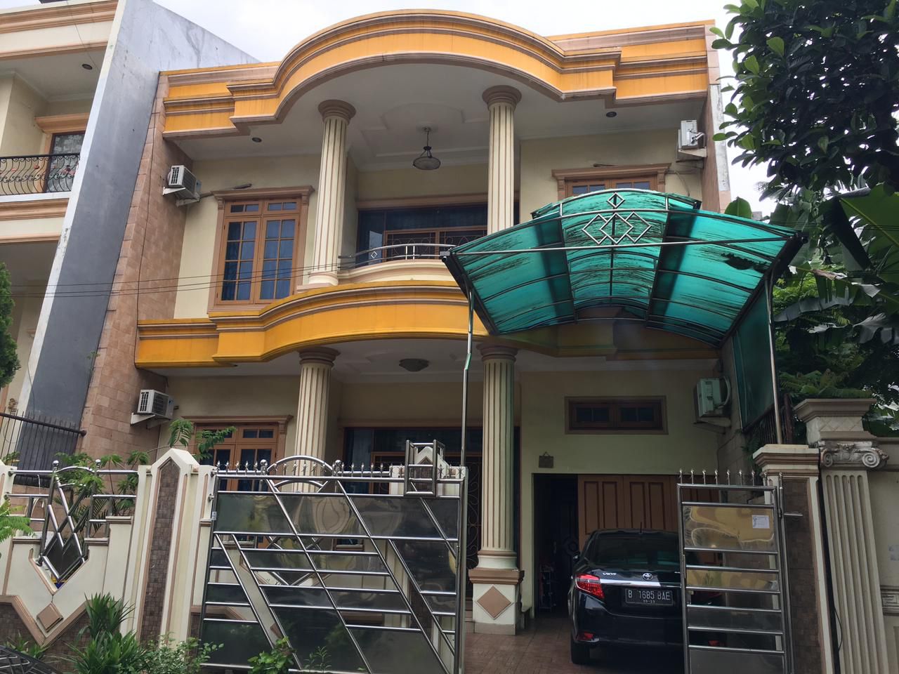 Dijual Rumah Bagus 2 Lantai Lokasi Jakarta Barat - Image 1
