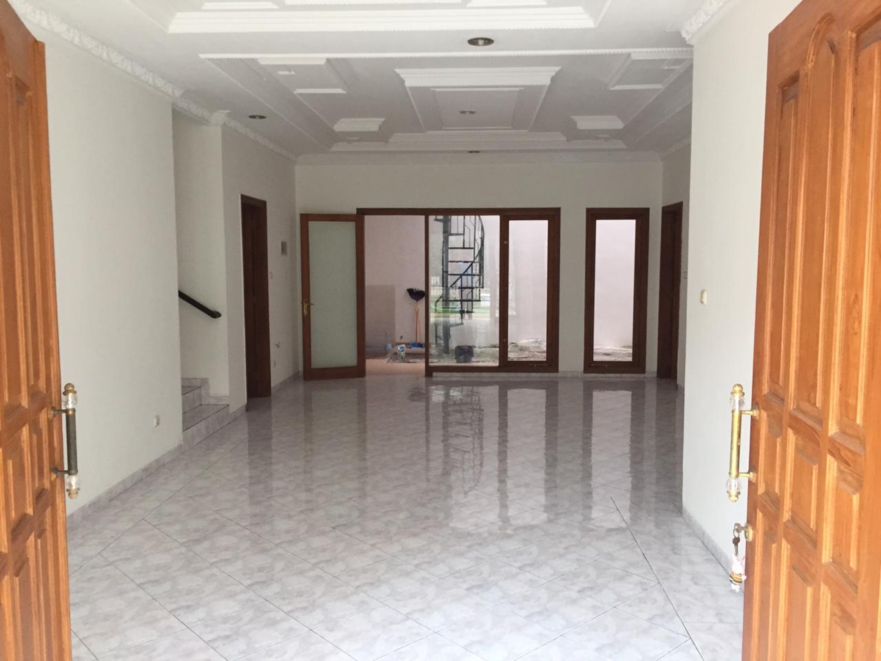 Dijual/Disewakan rumah di Villa Sentra Raya A Citraland Surabaya Barat - Thumbnail 4