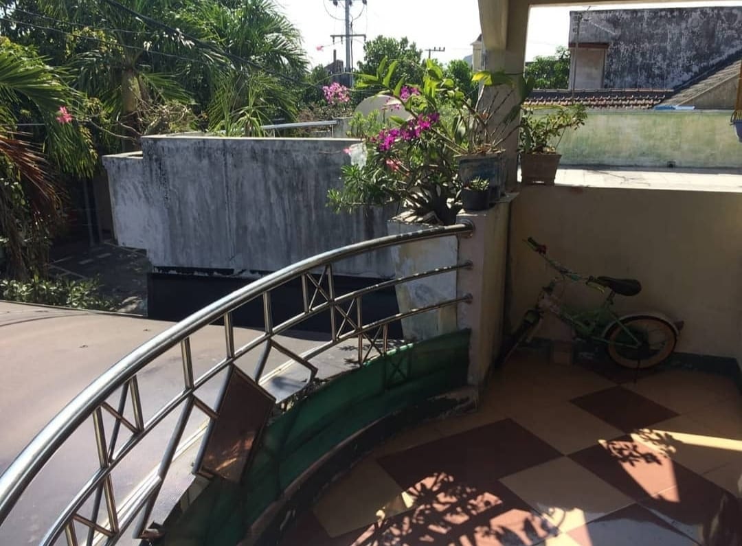 Dijual Cepat Rumah Strategis Gadel Sari Madya Surabaya Barat - Thumbnail 3