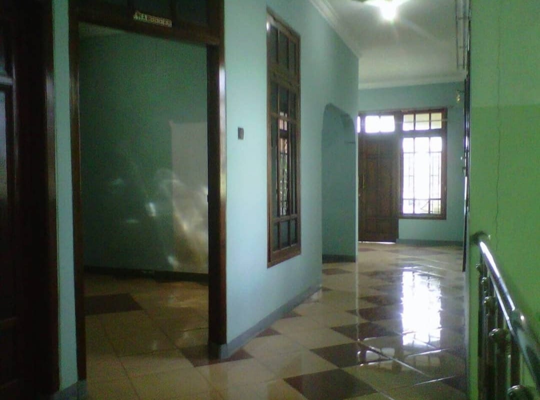Dijual Cepat Rumah Strategis Gadel Sari Madya Surabaya Barat - Thumbnail 2