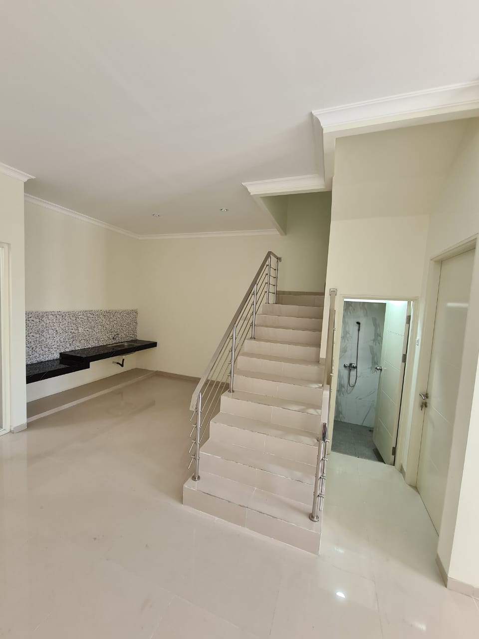 Dijual Rumah Minimalis Nirwana Executive Surabaya Timur - Thumbnail 4