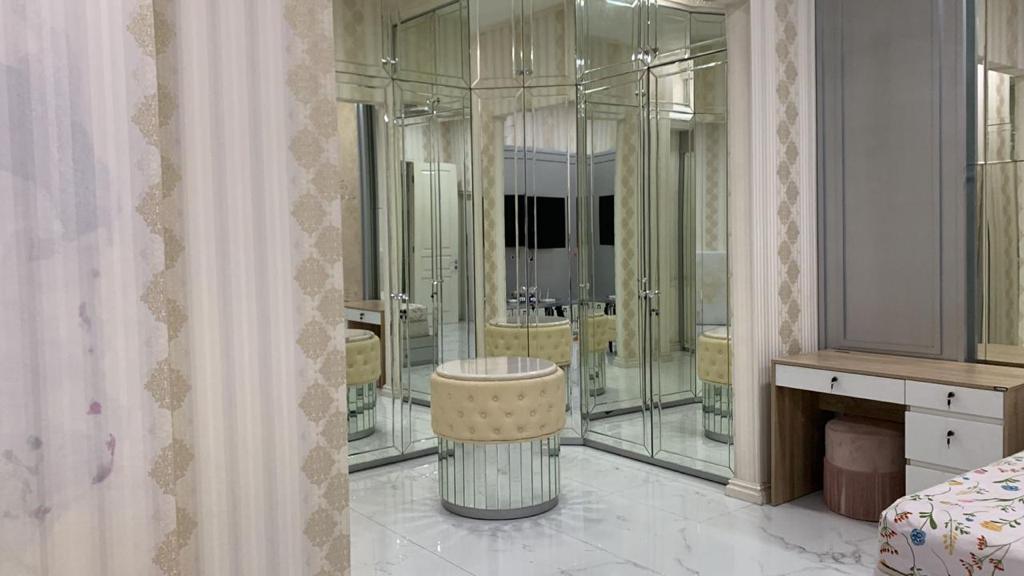 Dijual Rumah Mewah Modern Darmo Hill Wilayah Surabaya Barat - Thumbnail 3