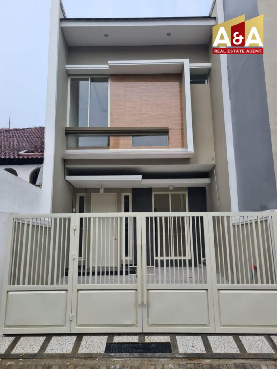 Dijual Rumah Minimalis Lokasi Strategis Manyar Indah Surabaya Timur - Image 1