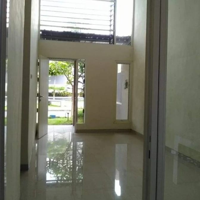 Dijual Rumah Ideal Bagus dan Strategis di Safira Garden Sidoarjo - Thumbnail 2