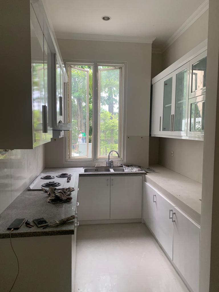 Dijual Cepat Rumah Siap Huni di Taman Puspa Raya Citraland Surabaya Barat - Thumbnail 2