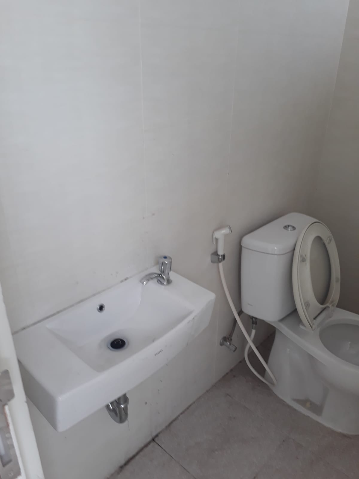 Dijual Rumah Modern Wilayah Northwest Citraland - Thumbnail 3