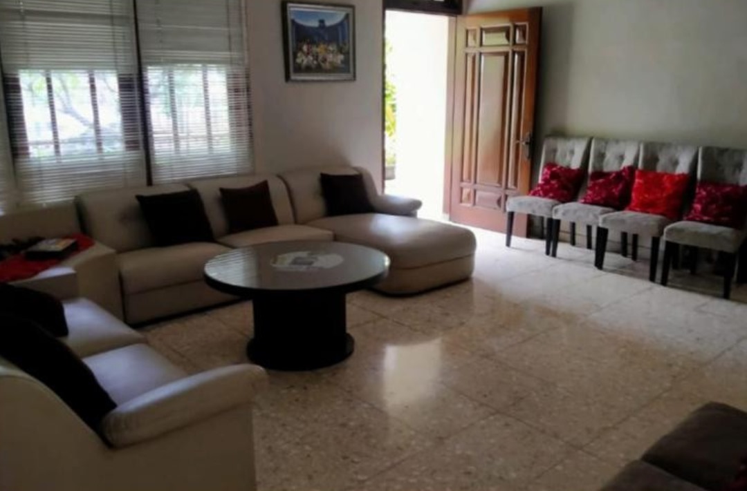 Dijual Rumah Strategis Layak Huni Bintang Diponggo Wilayah Surabaya Barat - Thumbnail 4