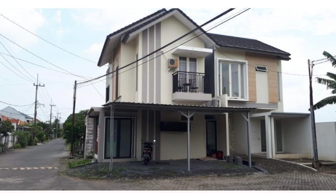 Dijual Rumah Bagus Minimalis di Lakarsantri Citra Sentosa - Image 1