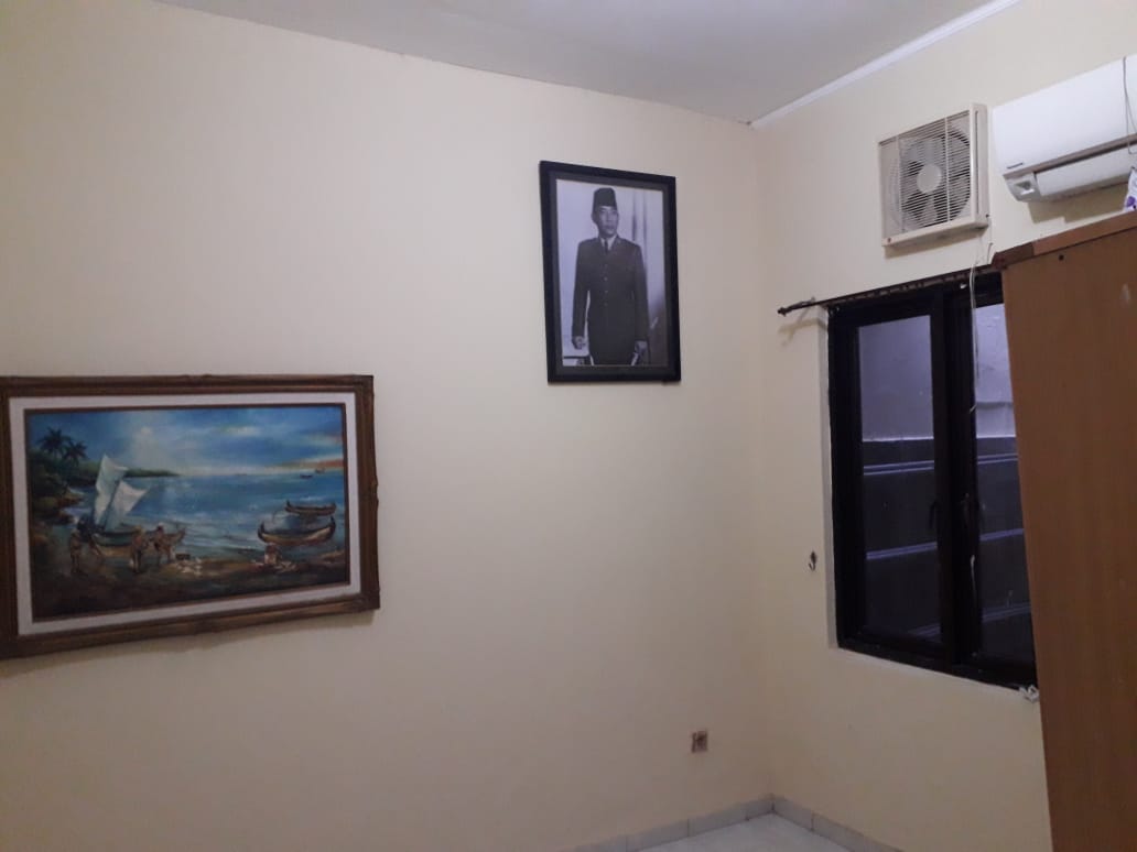 Dijual Rumah Lokasi Strategis Puri Surya Jaya Sidoarjo - Thumbnail 4