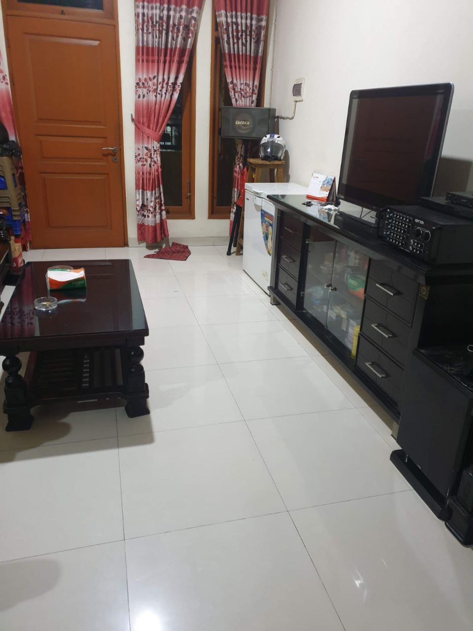 Dijual Rumah 3 Lantai di Jakarta Utara - Thumbnail 2
