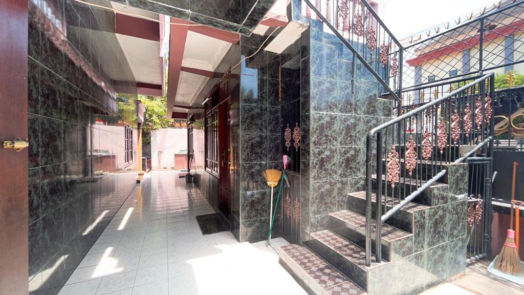 Dijual Rumah Hook Bagus Dukuh Kupang Wilayah Surabaya Barat - Image 1