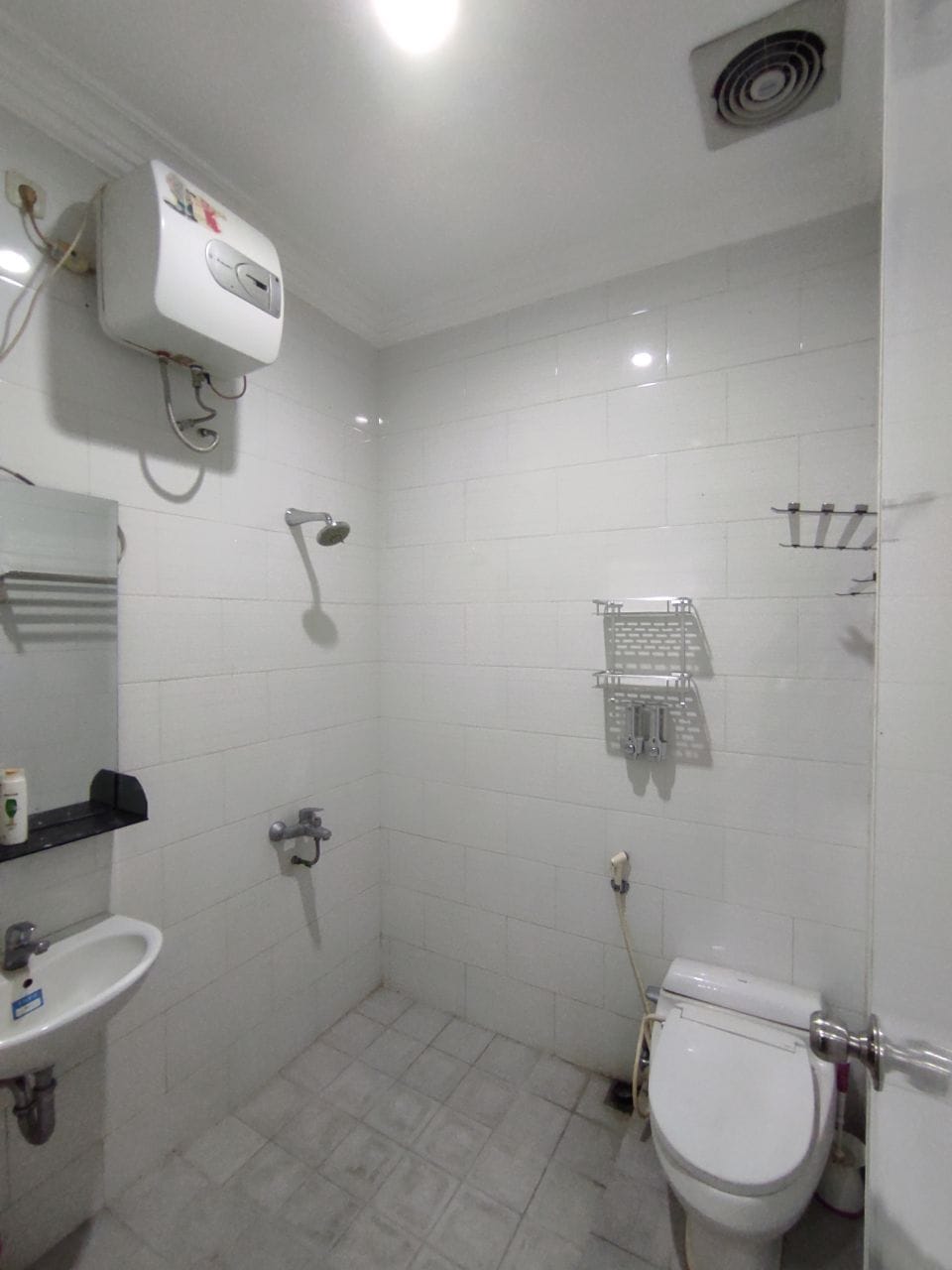 Dijual Rumah Mewah Murah Pondok Tjandra Sidoarjo - Thumbnail 4